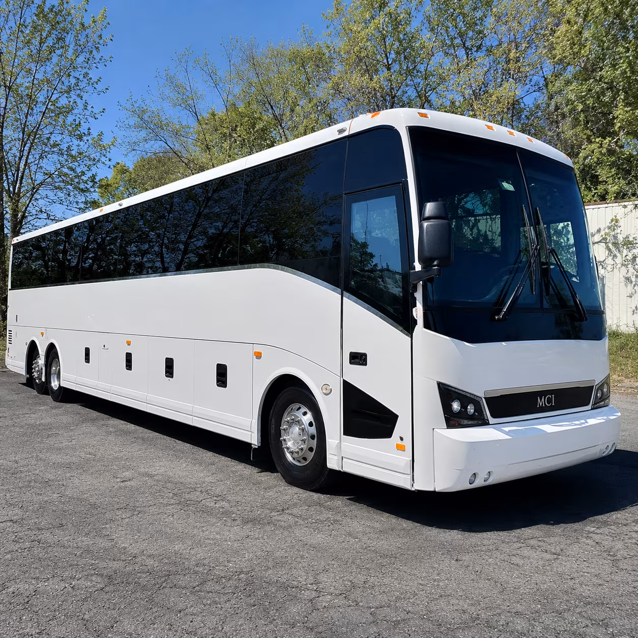 every group has a bus for desert diamond arena concert nights
