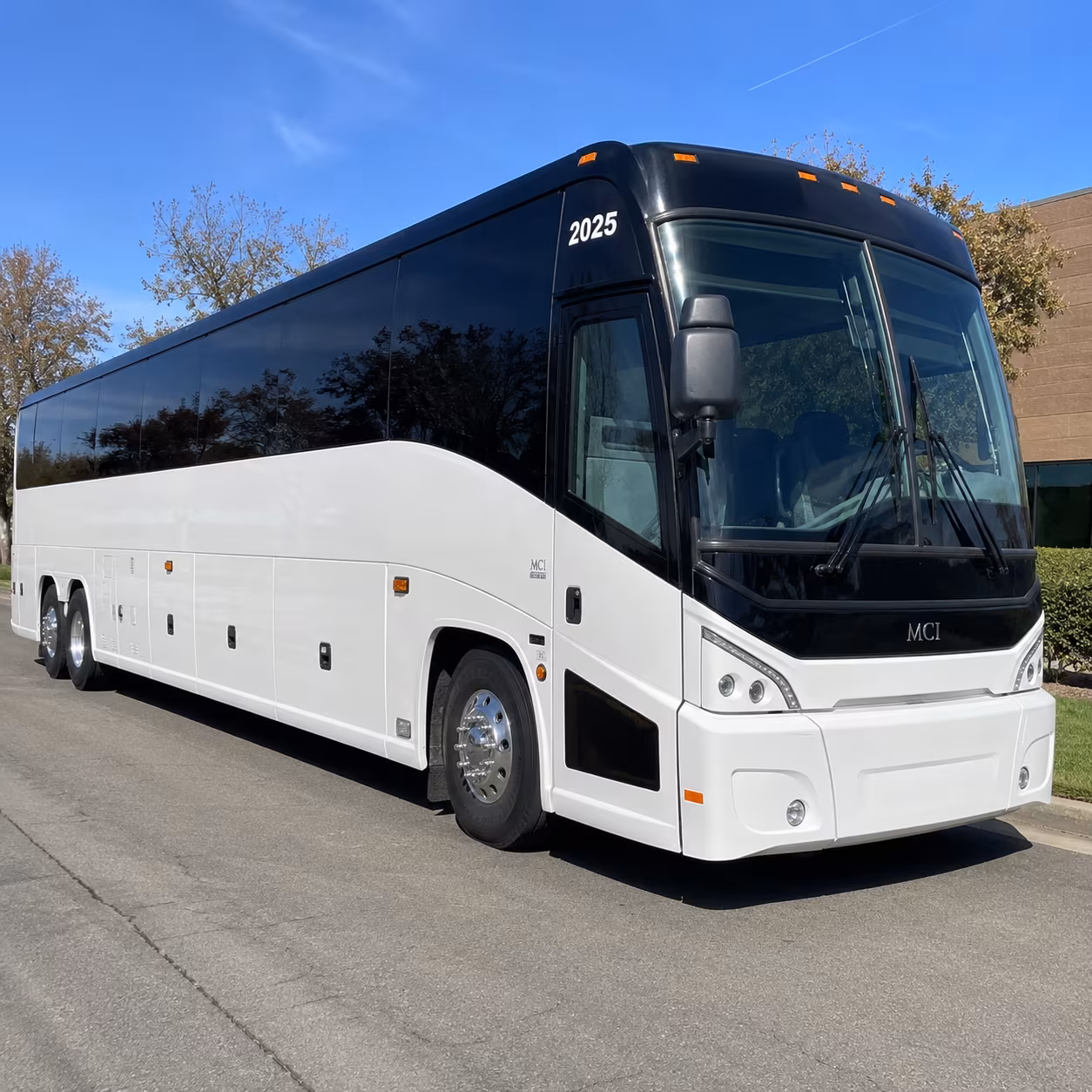 shuttle your team to the chandler price road corridor and phoenix metro business hubs